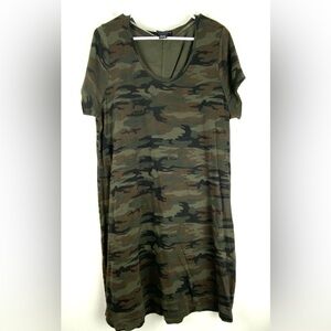 Sanctuary womens Camoflage Camo V Neck Short Sleeve Green T-shirt Dress Size XXL